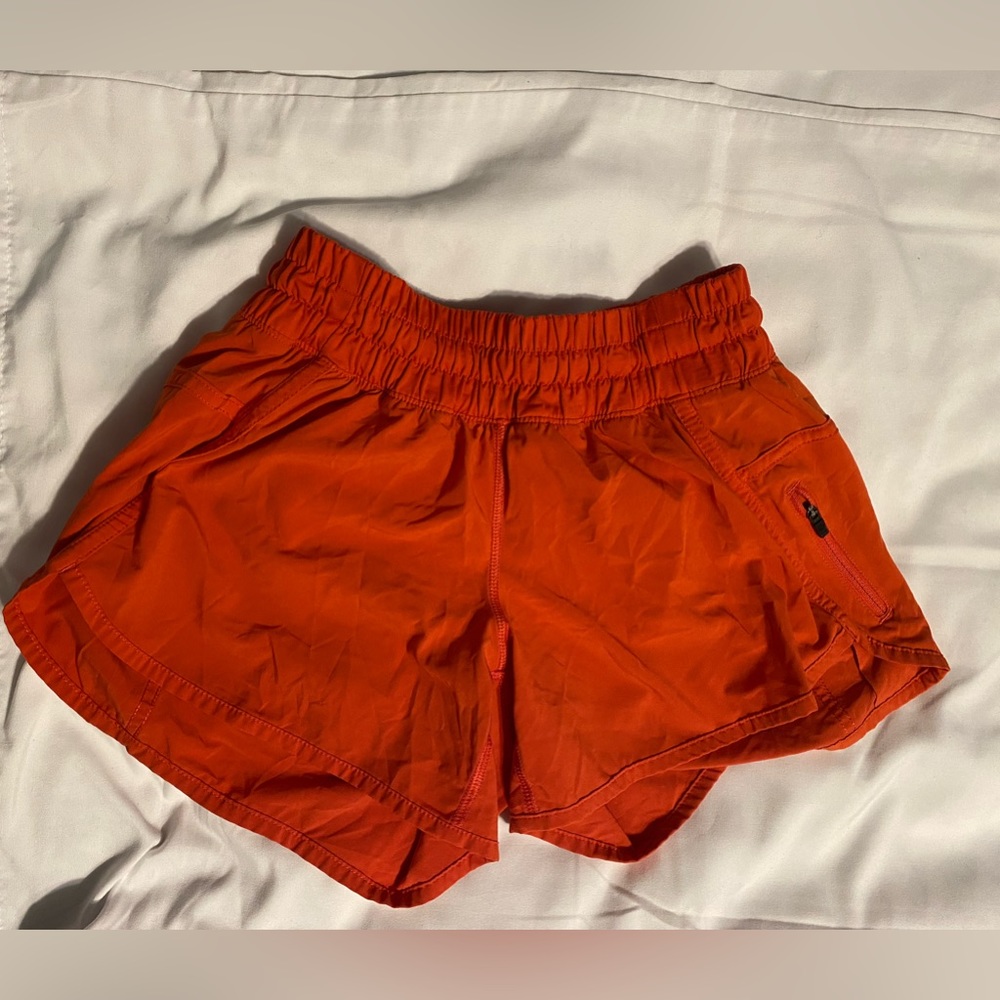 Lululemon shorts size 4